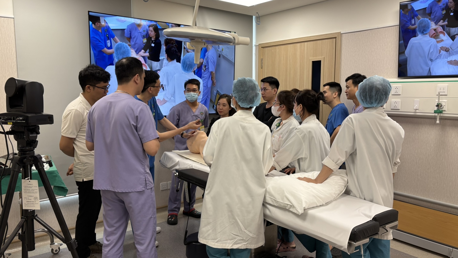 Đào tạo cấp cứu theo chuẩn quốc tế